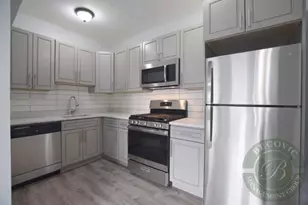 1608 W Sherwin Ave, Chicago, IL 60626 - Photo 3