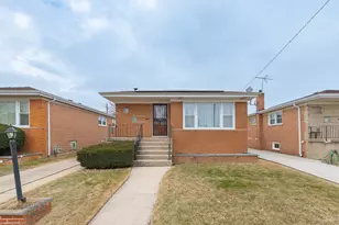508 Hoxie Ave, Calumet City, IL 60409 - Photo 1