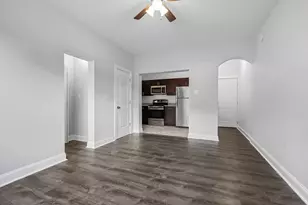 1608 W Sherwin Ave, Chicago, IL 60626 - Photo 3