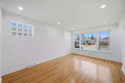 15505 Drexel Avenue, Dolton, IL 60419 - Photo 3