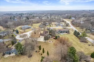 39W796 Dairyherd Ln, Saint Charles, IL 60175 - Photo 43