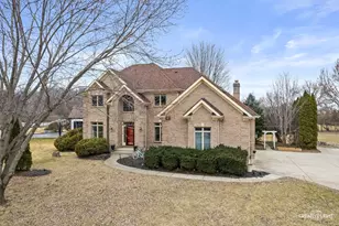 39W796 Dairyherd Ln, Saint Charles, IL 60175 - Photo 1