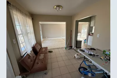 4113 W Crystal Lake Road, McHenry, IL 60050 - Photo 5