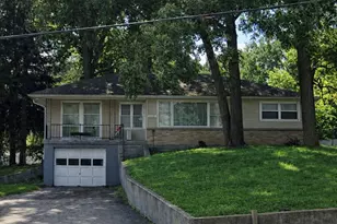 4113 W Crystal Lake Rd, McHenry, IL 60050 - Photo 1