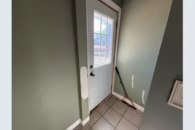 4113 W Crystal Lake Road, McHenry, IL 60050 - Photo 19