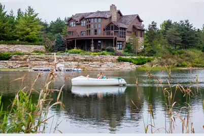 [Address not provided], Woodstock, IL 60098 - Photo 5