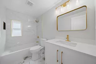 3829 W Chase Ave, Lincolnwood, IL 60712 - Photo 25