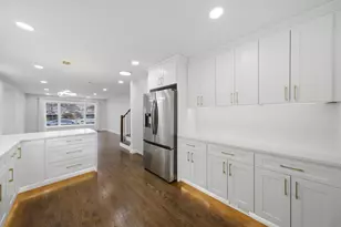 3829 W Chase Ave, Lincolnwood, IL 60712 - Photo 13