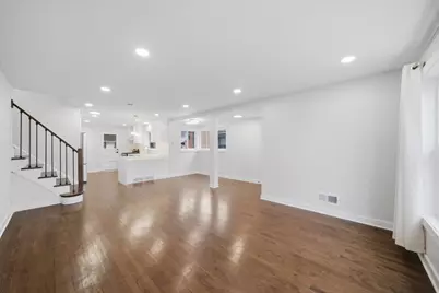 3829 W Chase Avenue, Lincolnwood, IL 60712 - Photo 7