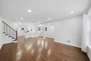 3829 W Chase Ave, Lincolnwood, IL 60712 - Photo 11