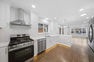 3829 W Chase Ave, Lincolnwood, IL 60712 - Photo 17