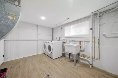 3829 W Chase Avenue, Lincolnwood, IL 60712 - Photo 29