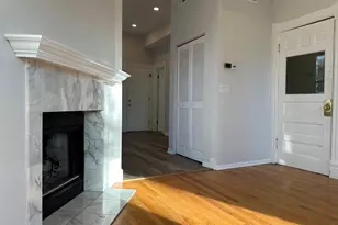 2451 N Marshfield Ave, Chicago, IL 60614 - Photo 19