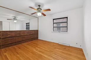 10454 S Claremont Ave, Chicago, IL 60643 - Photo 13