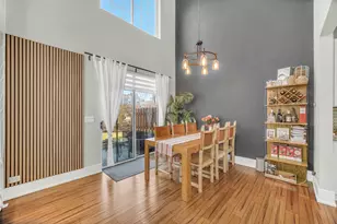 1965 Blackberry Ln, Hoffman Estates, IL 60169 - Photo 9