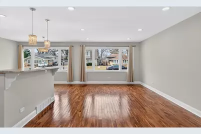 567 Bedford Lane, Des Plaines, IL 60016 - Photo 7