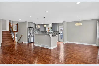 567 Bedford Lane, Des Plaines, IL 60016 - Photo 5