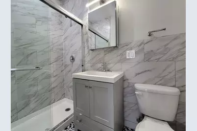 641 W Roscoe Street #V3, Chicago, IL 60657 - Photo 9