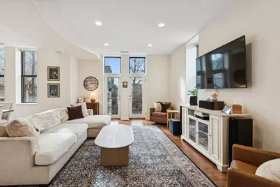 3100 N Kenmore Avenue #E, Chicago, IL 60657 - Photo 3