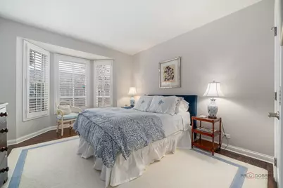 60 S Canterbury Court, Lake Forest, IL 60045 - Photo 25