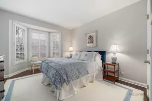 60 S Canterbury Ct, Lake Forest, IL 60045 - Photo 25