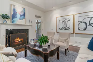 60 S Canterbury Ct, Lake Forest, IL 60045 - Photo 11