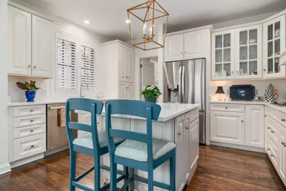 60 S Canterbury Court, Lake Forest, IL 60045 - Photo 15