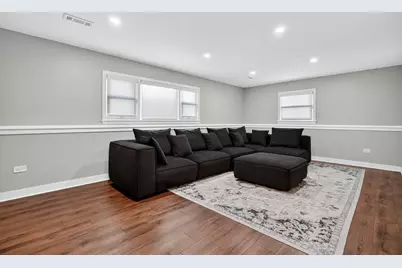 5446 W Lunt Avenue, Chicago, IL 60646 - Photo 17