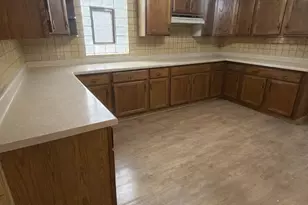 5434 W School St, Chicago, IL 60641 - Photo 9