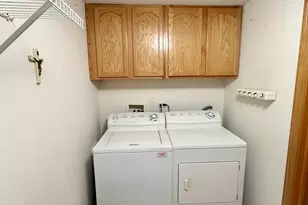 7928 Trinity Cir, Tinley Park, IL 60487 - Photo 27