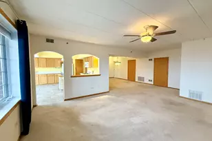 7928 Trinity Cir, Tinley Park, IL 60487 - Photo 15