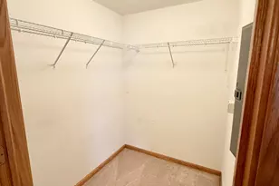 7928 Trinity Cir, Tinley Park, IL 60487 - Photo 21