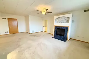 7928 Trinity Cir, Tinley Park, IL 60487 - Photo 11