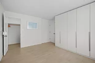 6700 S Brainard Ave, Countryside, IL 60525 - Photo 17