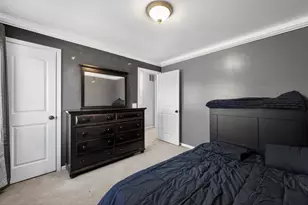 6230 Old Farm Ln, Gurnee, IL 60031 - Photo 25