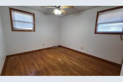 11545 S Loomis Street, Chicago, IL 60643 - Photo 15