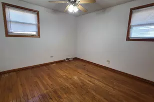 11545 S Loomis St, Chicago, IL 60643 - Photo 15