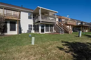 39 Oak Park Rd, Bloomington, IL 61701 - Photo 25