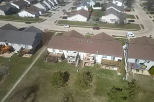 39 Oak Park Rd, Bloomington, IL 61701 - Photo 27