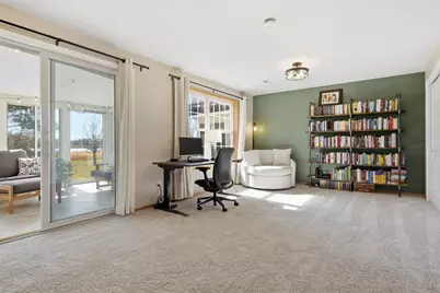 39 Oak Park Road, Bloomington, IL 61701 - Photo 17