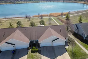 39 Oak Park Rd, Bloomington, IL 61701 - Photo 31