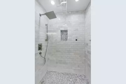 300 W Grand Avenue #210, Chicago, IL 60654 - Photo 11