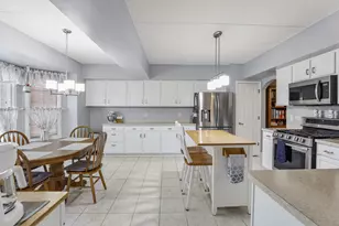 7927 Trinity Cir, Tinley Park, IL 60487 - Photo 13