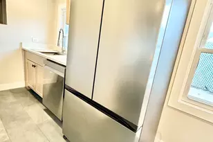 8325 W Forest Preserve Ave, Chicago, IL 60634 - Photo 23