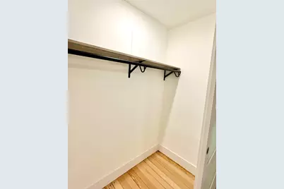 8325 W Forest Preserve Avenue, Chicago, IL 60634 - Photo 11