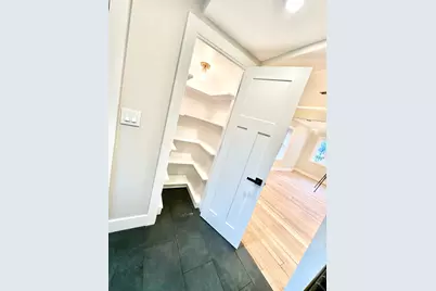 8325 W Forest Preserve Avenue, Chicago, IL 60634 - Photo 21