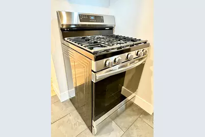 8325 W Forest Preserve Avenue, Chicago, IL 60634 - Photo 23