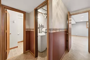 623 Colonial Dr, Dekalb, IL 60115 - Photo 19