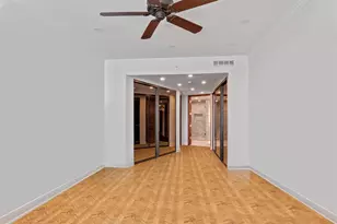 680 N Lake Shore Dr, Chicago, IL 60611 - Photo 17