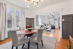 1127 Morton Ave, Elgin, IL 60120 - Photo 7